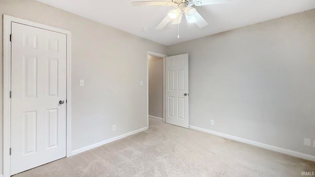 2310 Belize Drive, Evansville, IN 47725