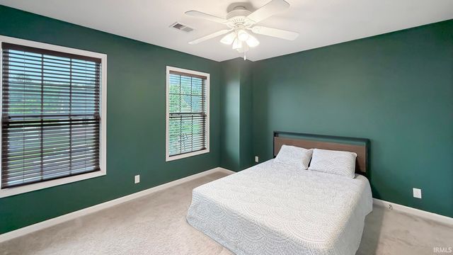 2310 Belize Drive, Evansville, IN 47725