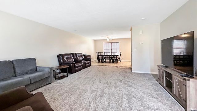 2310 Belize Drive, Evansville, IN 47725