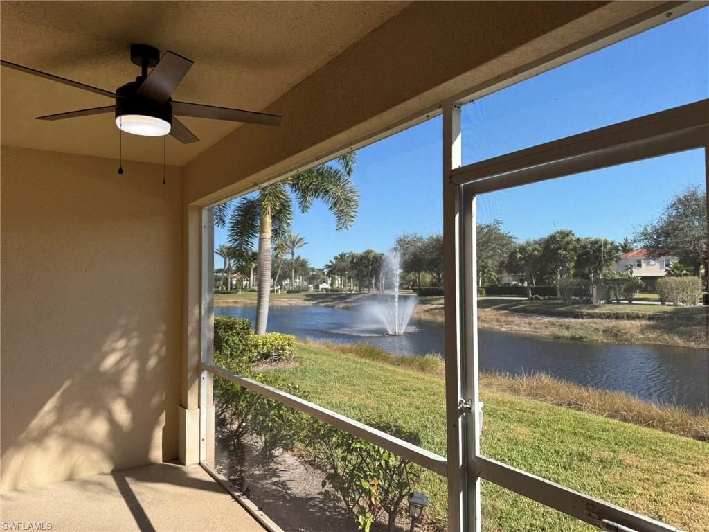 Image 12 of property listing at 1376 Weeping Willow CT, Cape Coral, FL 33909