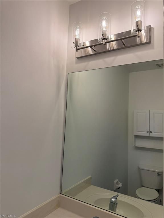 Image 21 of property listing at 1376 Weeping Willow CT, Cape Coral, FL 33909