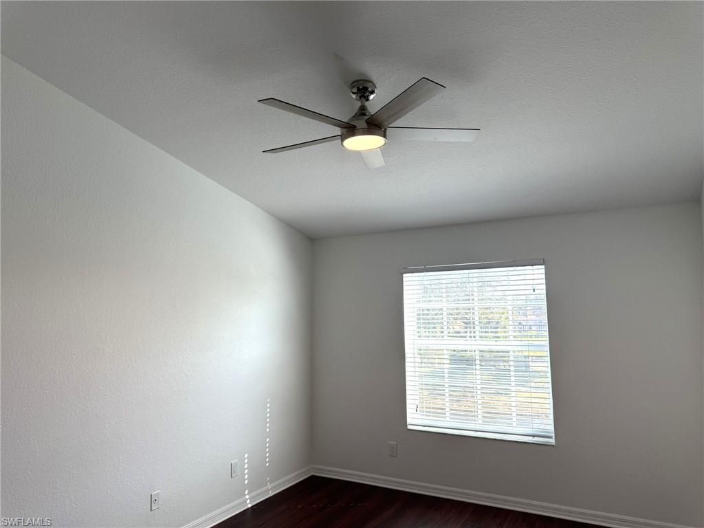 Image 34 of property listing at 1376 Weeping Willow CT, Cape Coral, FL 33909