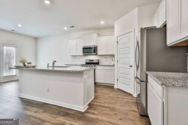 166 Woodbrook Trail, Newnan, GA 30265