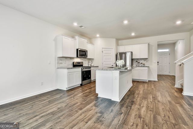 166 Woodbrook Trail, Newnan, GA 30265