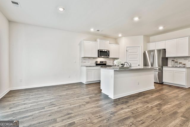 166 Woodbrook Trail, Newnan, GA 30265