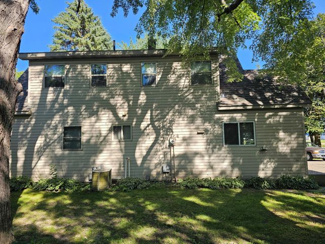 1663 Benson Road, Montevideo, MN 56265