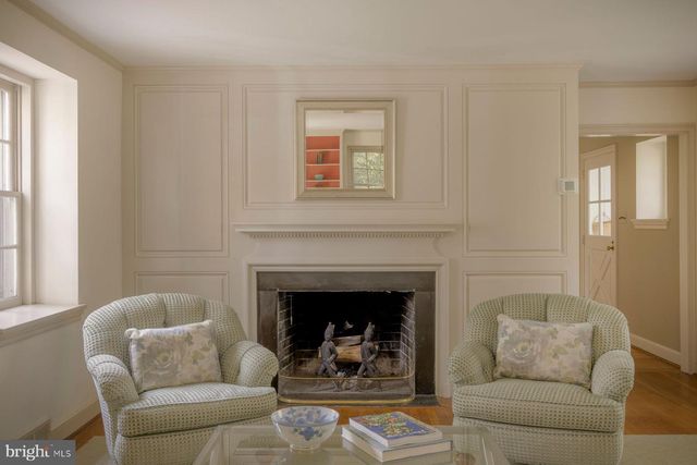 8221 ARDMORE AVE, Wyndmoor, PA 19038