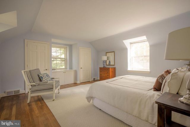 8221 ARDMORE AVE, Wyndmoor, PA 19038