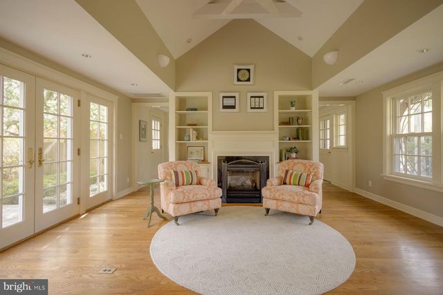 8221 ARDMORE AVE, Wyndmoor, PA 19038