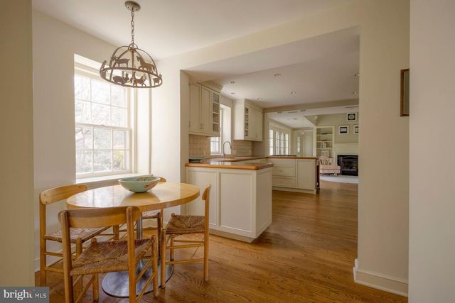 8221 ARDMORE AVE, Wyndmoor, PA 19038