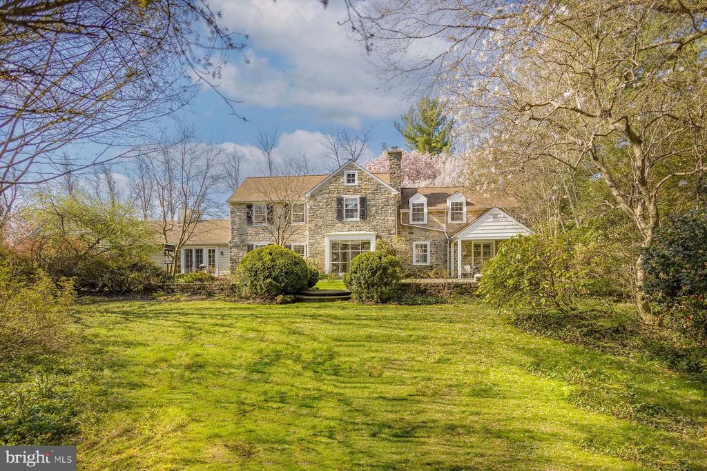 8221 ARDMORE AVE, Wyndmoor, PA 19038