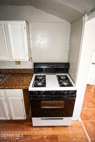 7161 Dale Road 2, El Paso, TX 79915