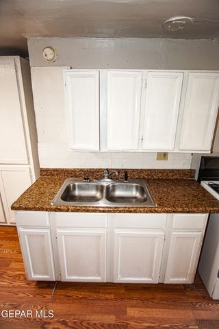 7161 Dale Road 2, El Paso, TX 79915