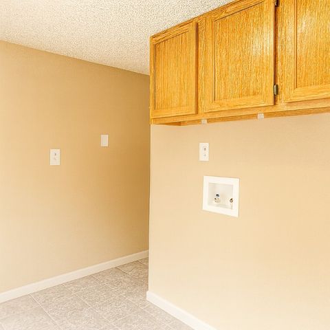 2525 Phoenix Avenue, Kingman, AZ 86401