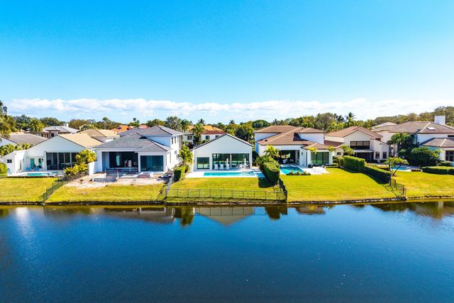 13765 Le Havre Drive, Palm Beach Gardens, FL 33410