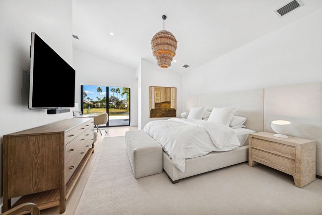 13765 Le Havre Drive, Palm Beach Gardens, FL 33410