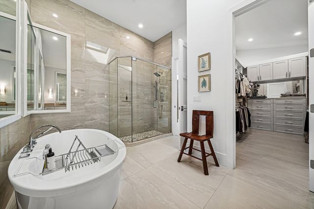 13765 Le Havre Drive, Palm Beach Gardens, FL 33410