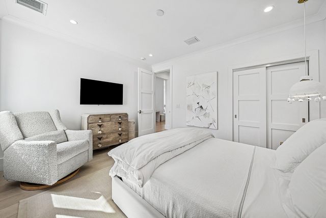 13765 Le Havre Drive, Palm Beach Gardens, FL 33410