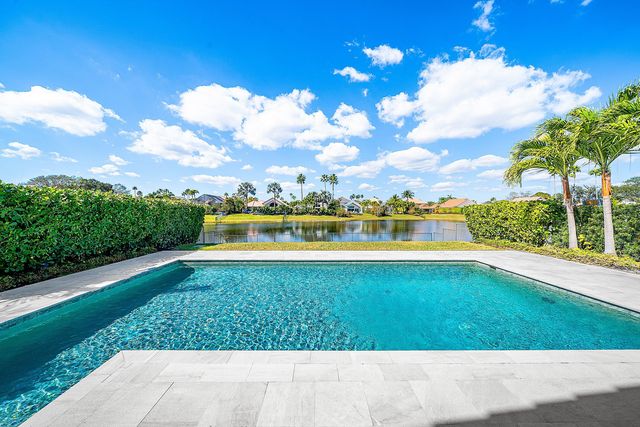 13765 Le Havre Drive, Palm Beach Gardens, FL 33410