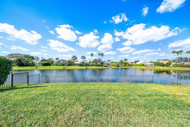 13765 Le Havre Drive, Palm Beach Gardens, FL 33410