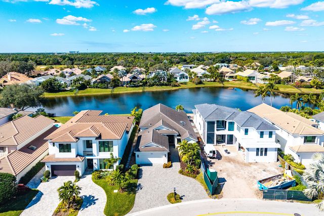 13765 Le Havre Drive, Palm Beach Gardens, FL 33410