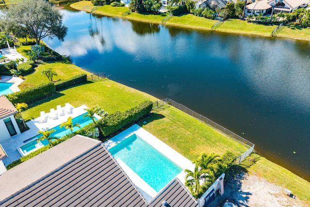 13765 Le Havre Drive, Palm Beach Gardens, FL 33410