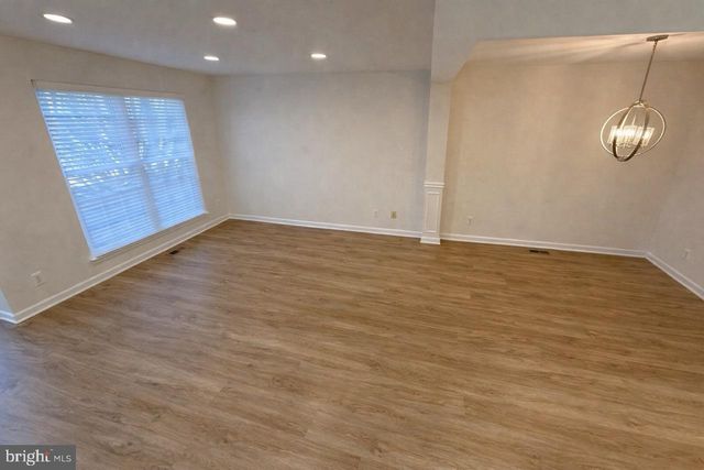 1191 CYPRESS TREE PL, Herndon, VA 20170