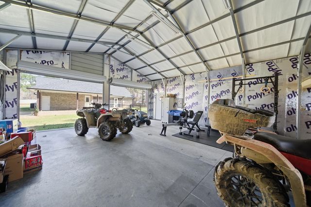 1 Dellwood Lane, Wedgefield, SC 29168