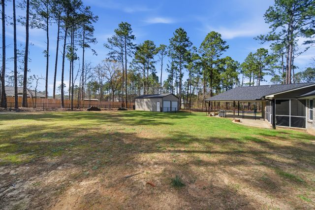 1 Dellwood Lane, Wedgefield, SC 29168