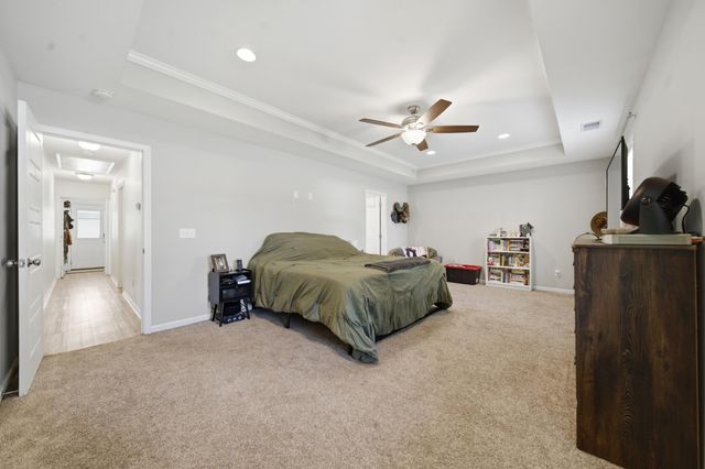 1 Dellwood Lane, Wedgefield, SC 29168