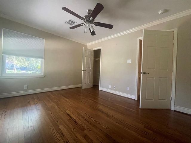 3010 Castlewood Street, Houston, TX 77025