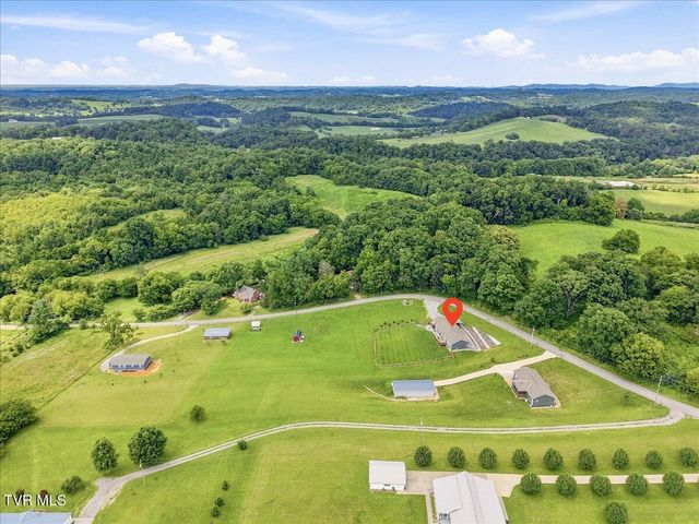900 Gregg Mill Road, Greeneville, TN 37743