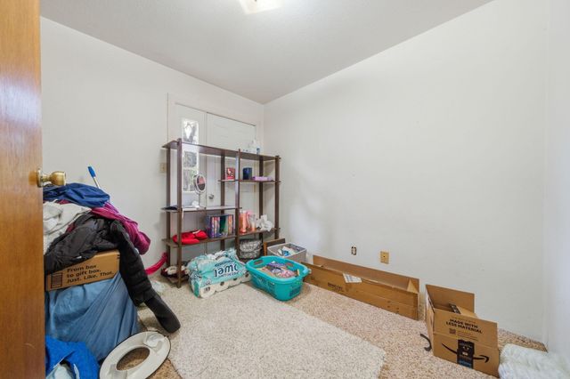 1450 Greenback Lane, Redding, CA 96003