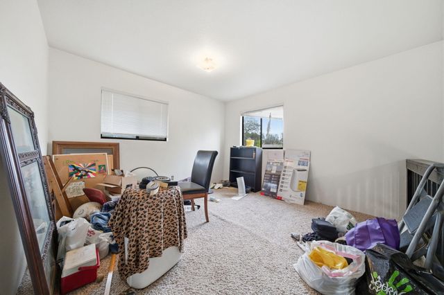 1450 Greenback Lane, Redding, CA 96003