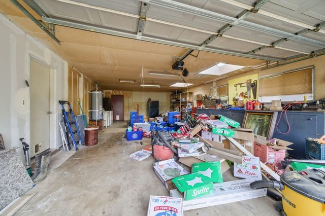 1450 Greenback Lane, Redding, CA 96003