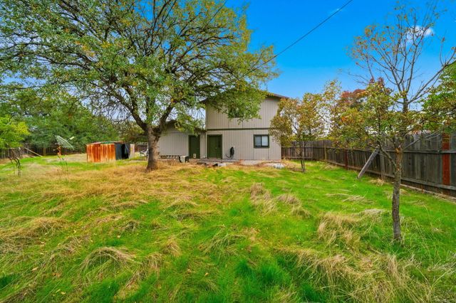 1450 Greenback Lane, Redding, CA 96003