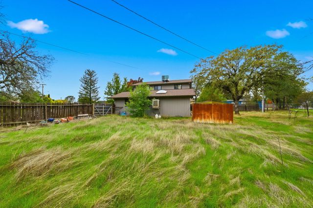 1450 Greenback Lane, Redding, CA 96003