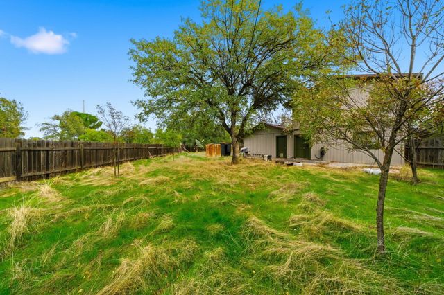 1450 Greenback Lane, Redding, CA 96003