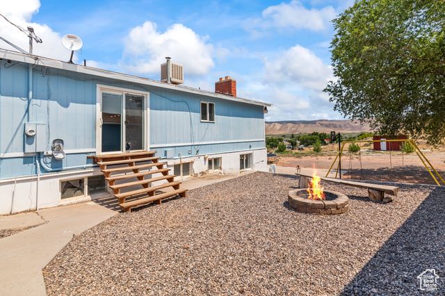 225 S 300 W, Redmond, UT 84652