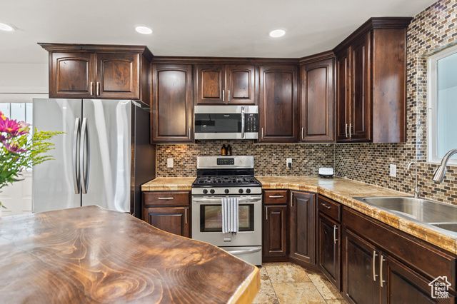 225 S 300 W, Redmond, UT 84652