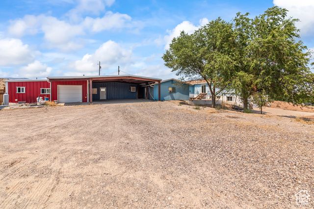 225 S 300 W, Redmond, UT 84652