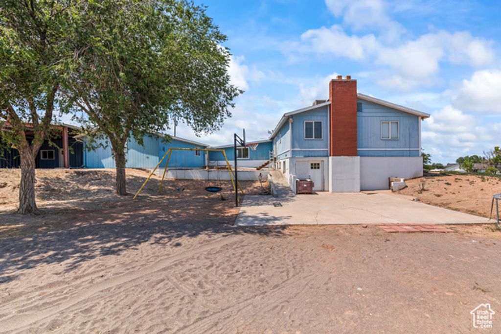 225 S 300 W, Redmond, UT 84652