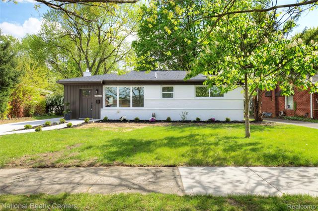 35623 Minton Street, Livonia, MI 48150