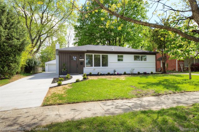 35623 Minton Street, Livonia, MI 48150