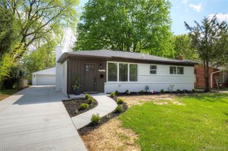 35623 Minton Street, Livonia, MI 48150