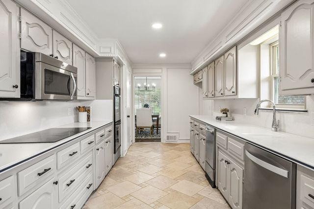 8716 Echo Valley Drive, Dallas, TX 75243