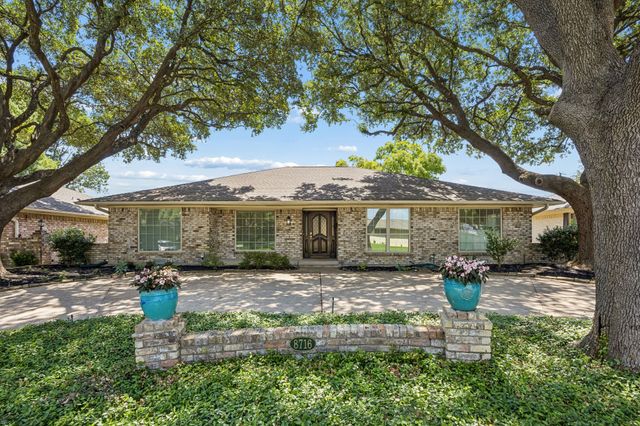 8716 Echo Valley Drive, Dallas, TX 75243