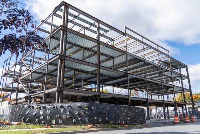 78 Church Street 406, Saratoga Springs, NY 12866