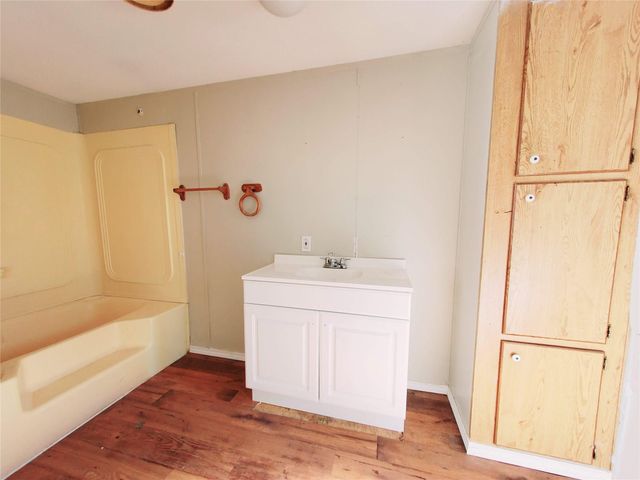 401 S Woodson Street 5, Willis, TX 77378