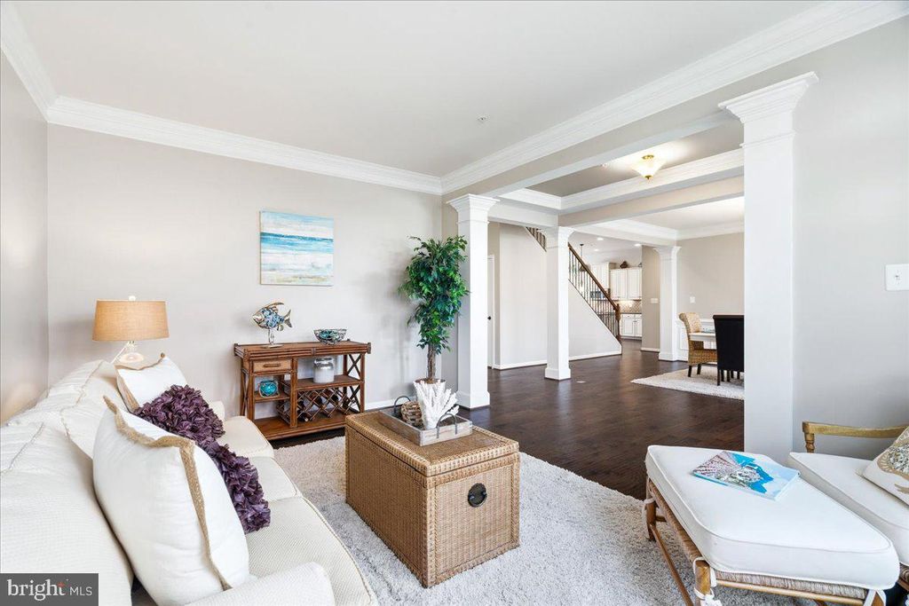 Image 11 of property listing at 9807 ACCIPITER CT, New Market, MD 21774